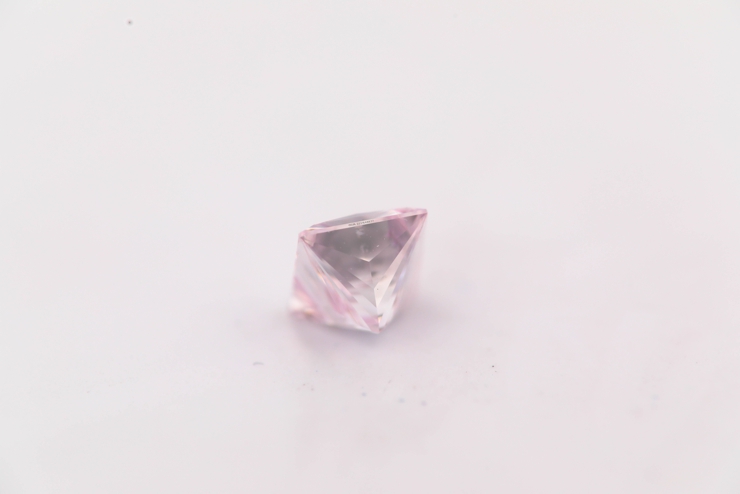 Pink Diamond - 0.83ct Natural Loose Fancy Faint Pink Color
